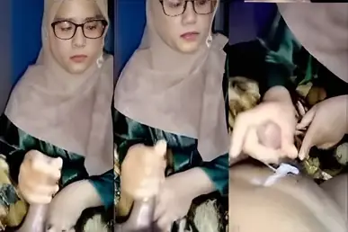 Bu Guru Jilbab Colicin Murid Sampai Crot Asyik Indo