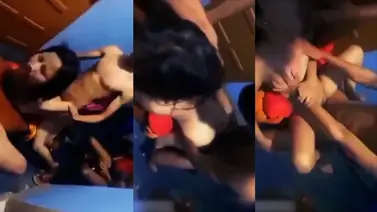 Istri Pasrah Digilir Tiga Pria Di Ranjang Panas